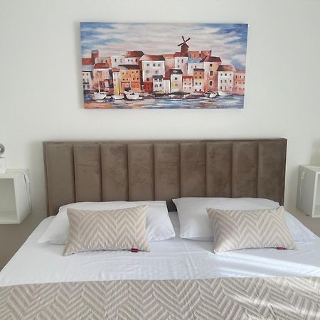 Apartments Javorska Kaštela Rum bild